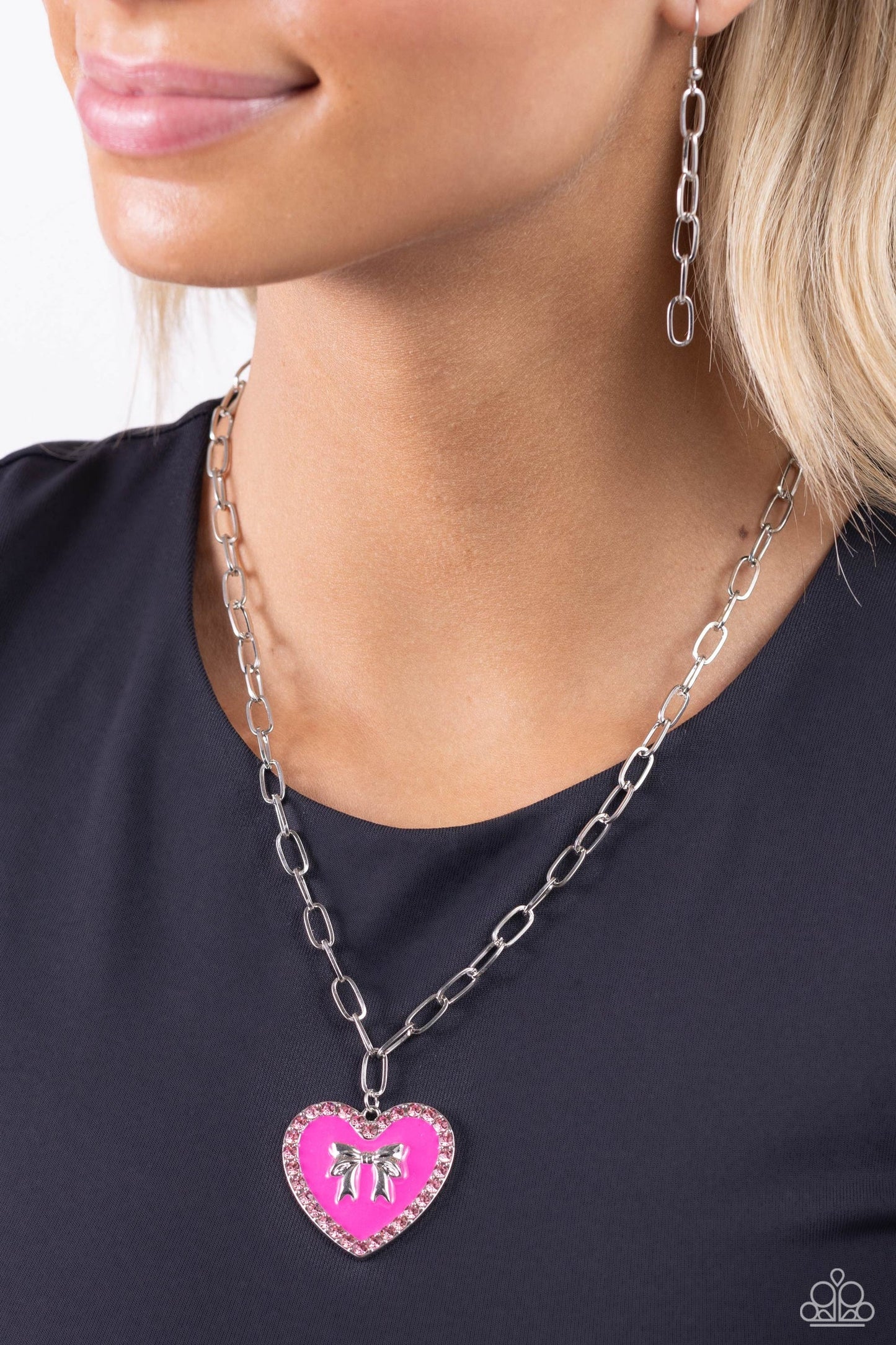 Romantic gesture pink necklace