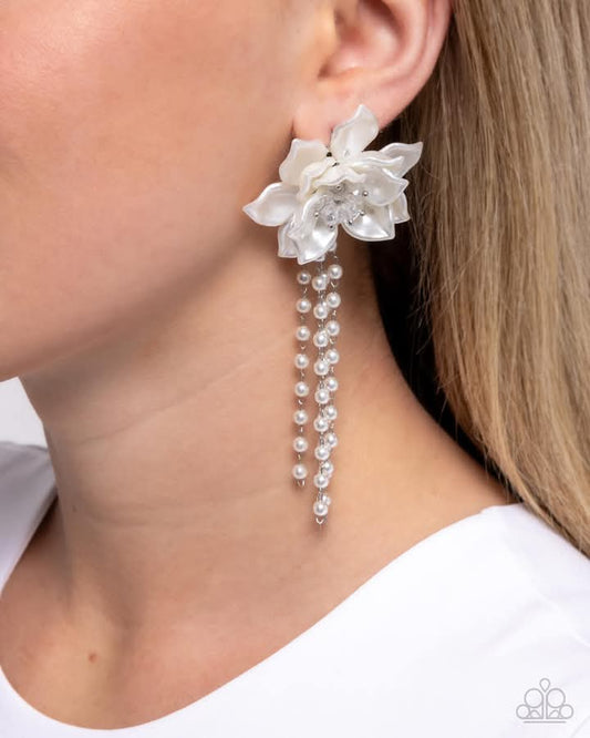 Lotus length earrings