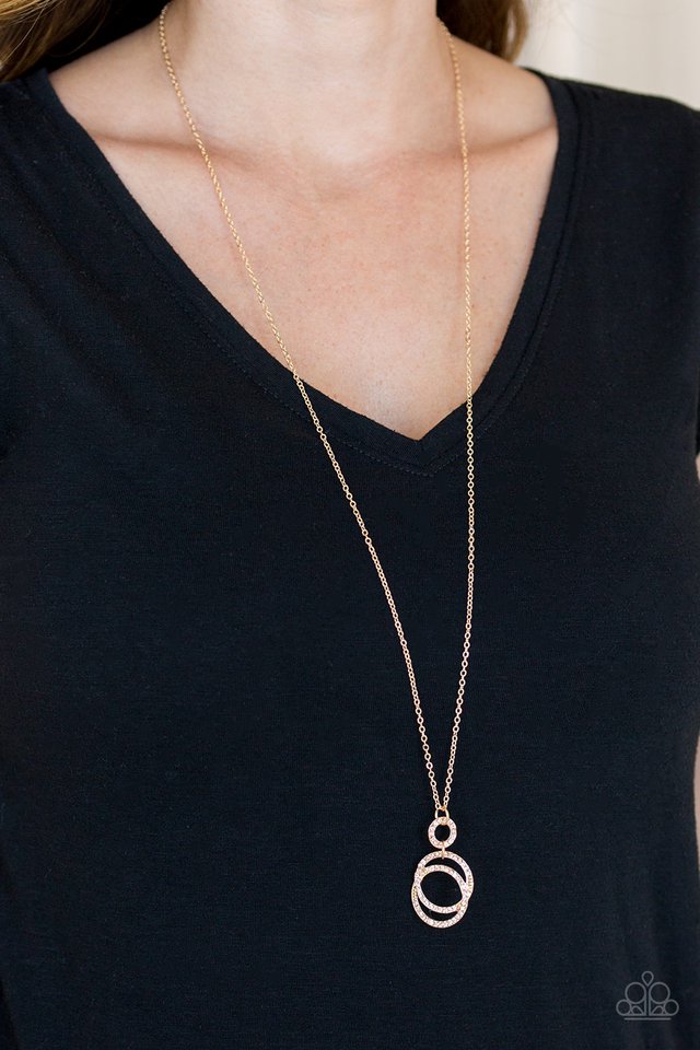 Round gold necklace