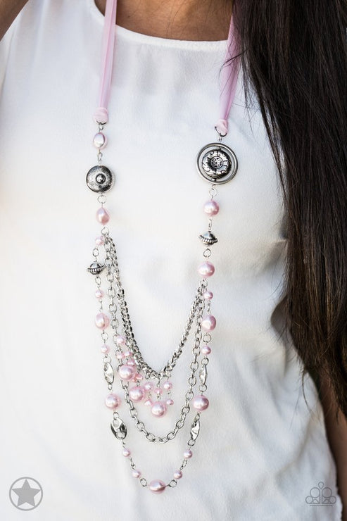 All the trimmings pink necklace