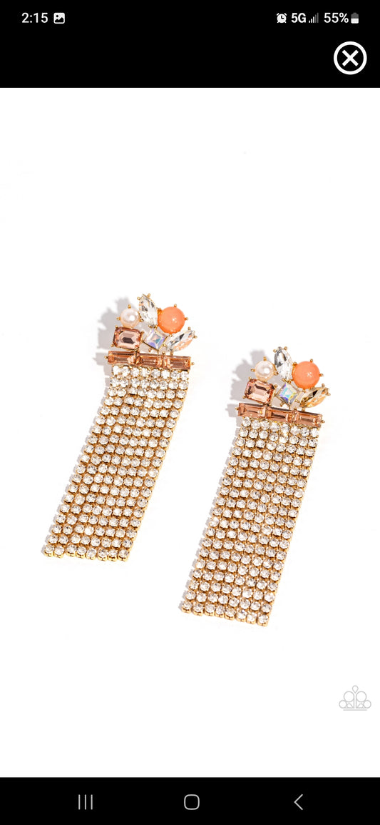 Horizontal gold earrings